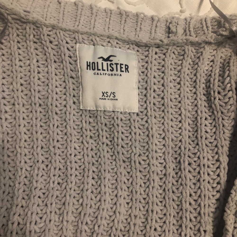 HOLLISTER: Chunky Knit Sweater